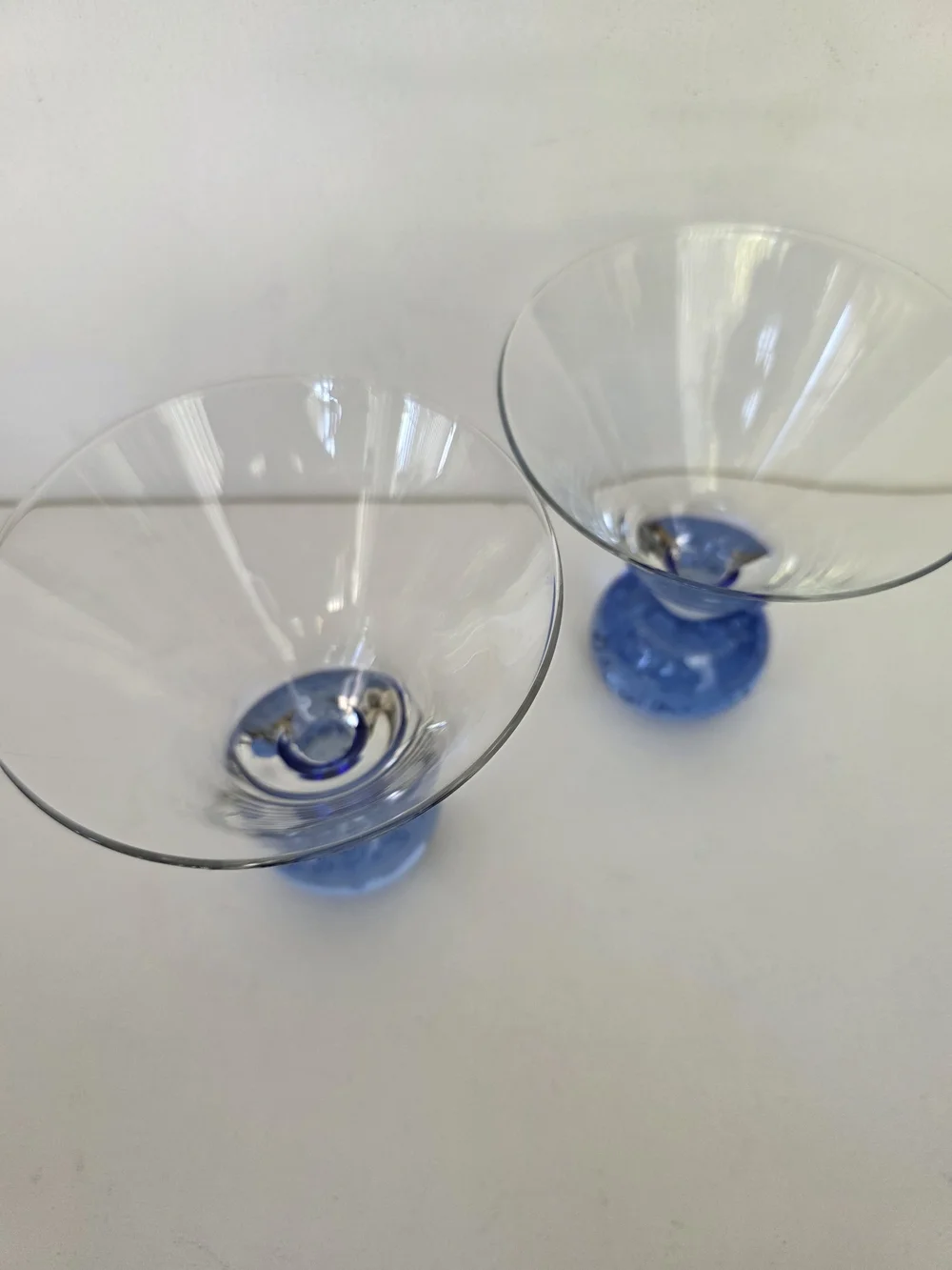 Bullicante Blue Stem Martini Glasses - Set of 2